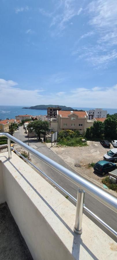 Guest House Ugljevarevic Budva Exteriér fotografie