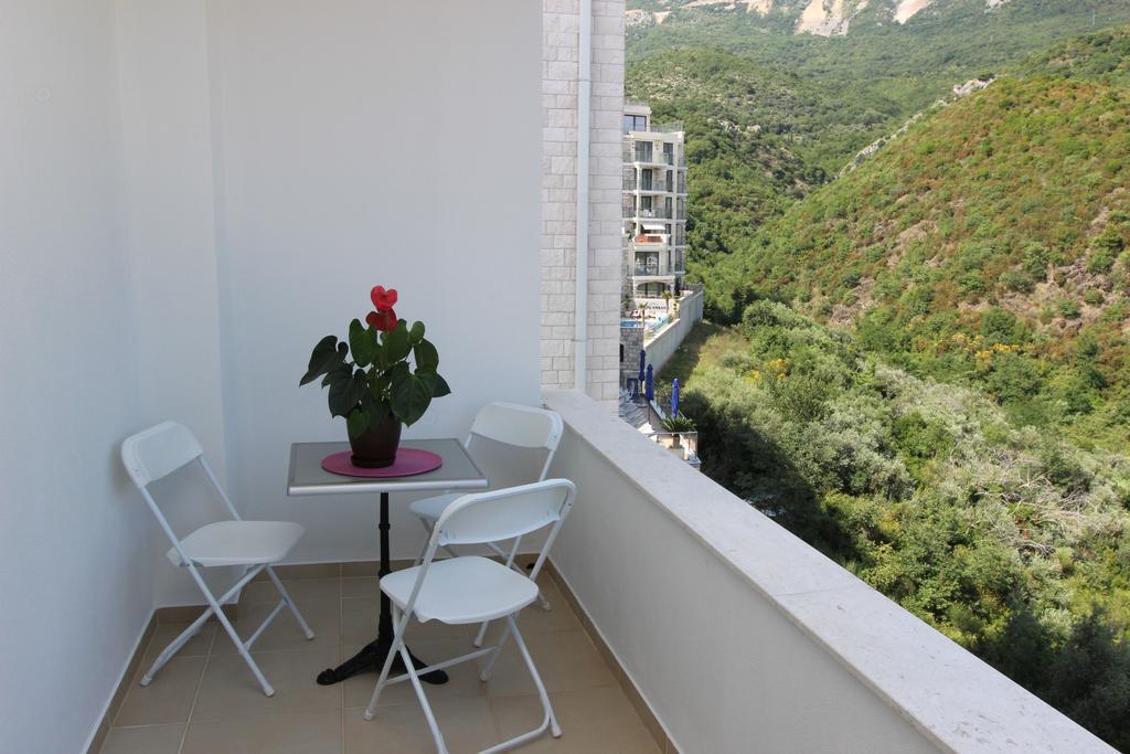 Guest House Ugljevarevic Budva Exteriér fotografie