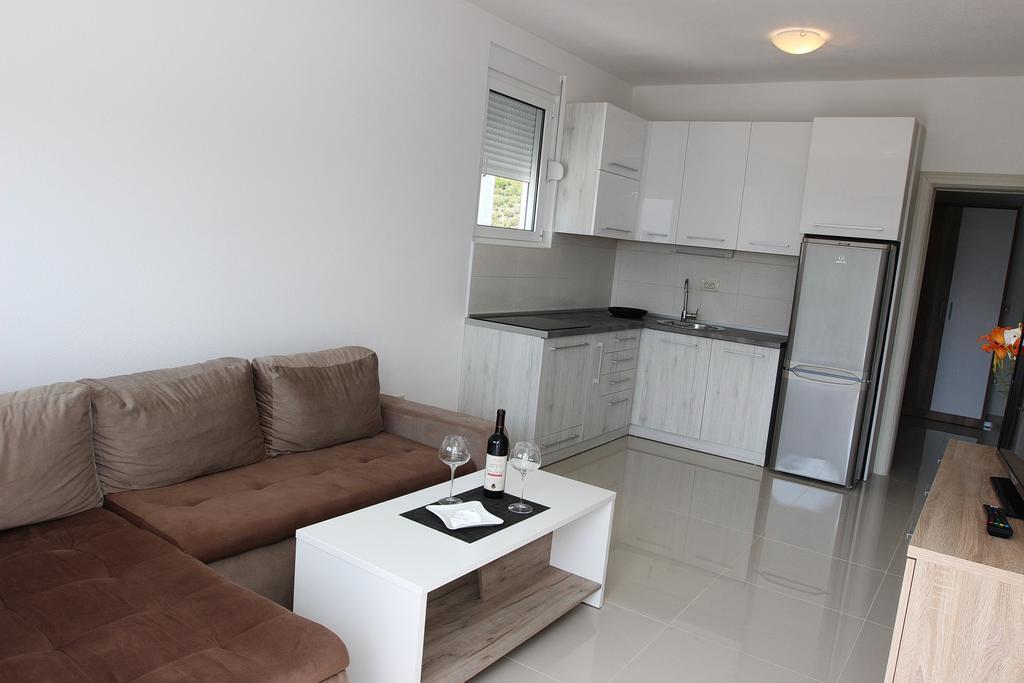 Guest House Ugljevarevic Budva Exteriér fotografie