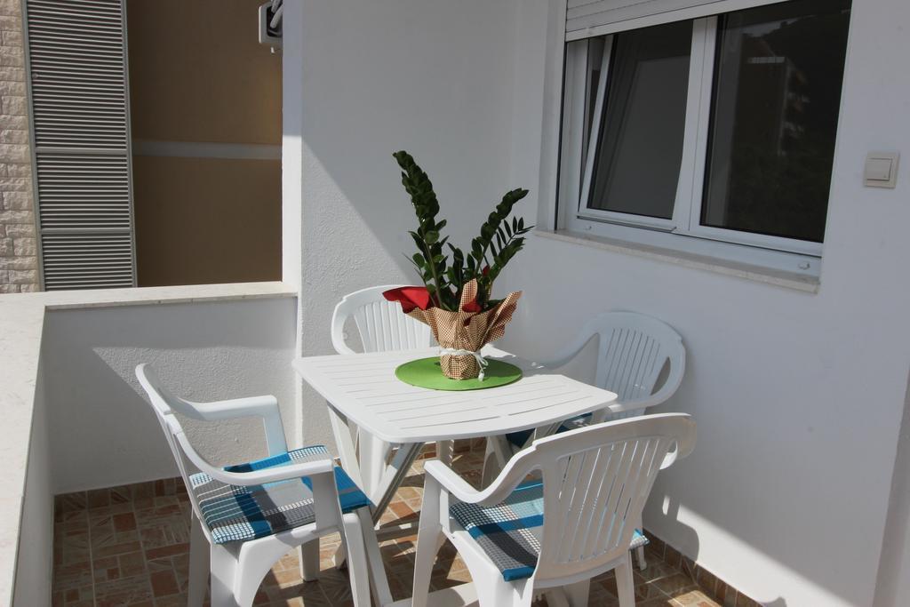 Guest House Ugljevarevic Budva Exteriér fotografie