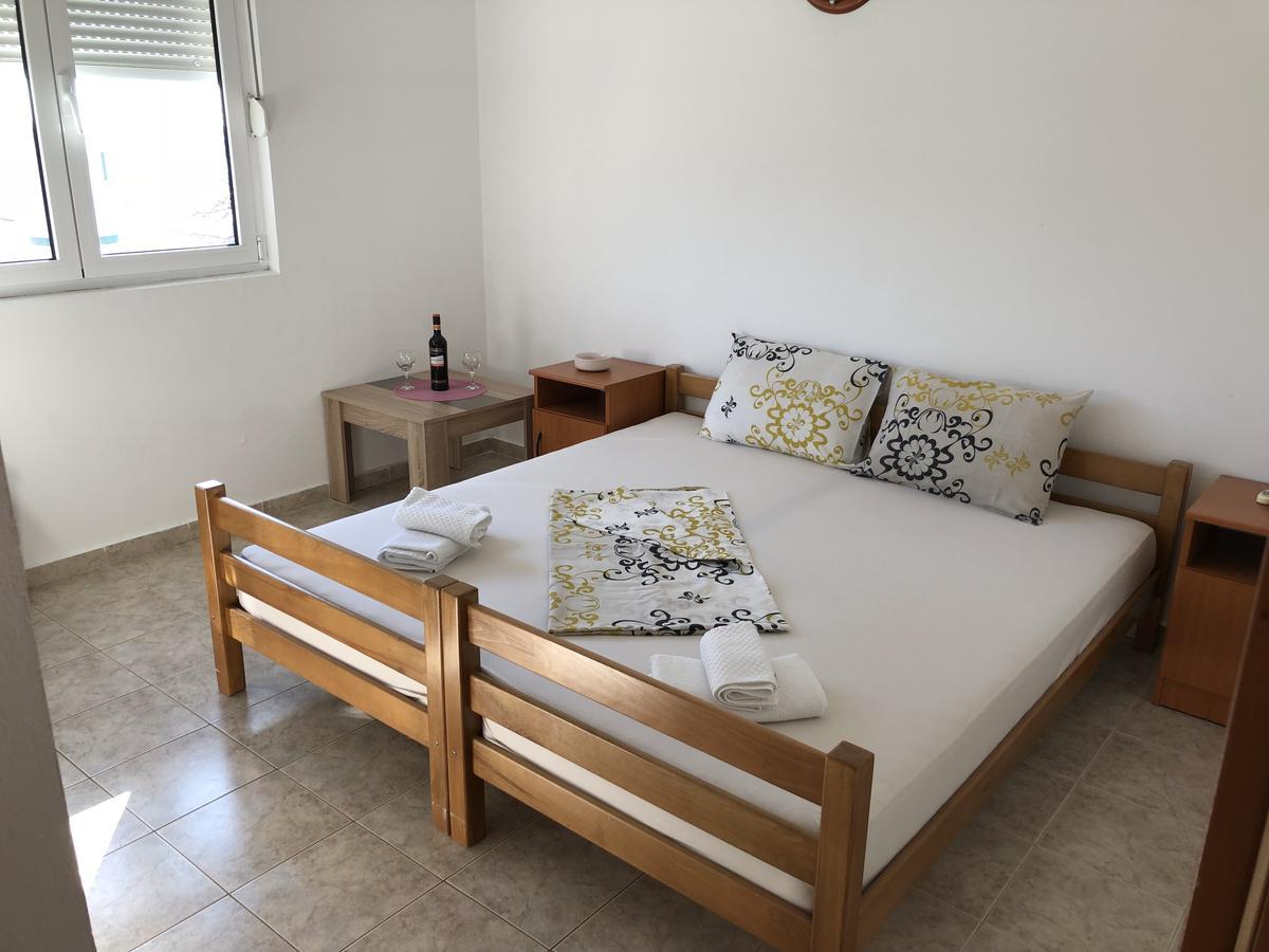 Guest House Ugljevarevic Budva Exteriér fotografie